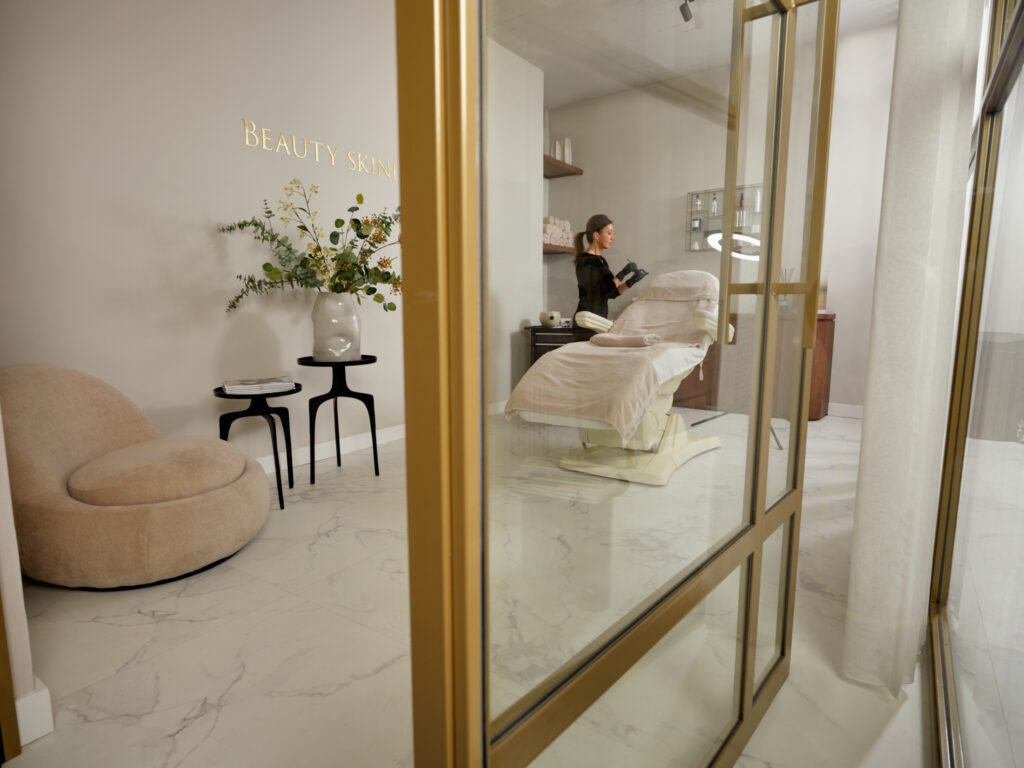 Permanente make-up|_browstyling_vergrijsde permanente make-up laseren_Browlamination_Beautyskinlines_eindhoven_browbar